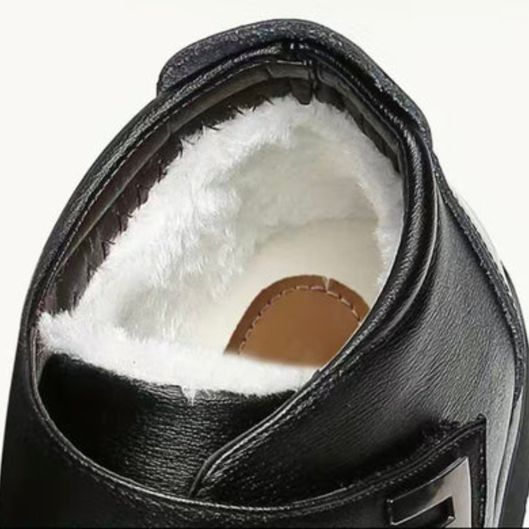 Botas de Couro Elegantes com Forro Térmico Interno para Homem