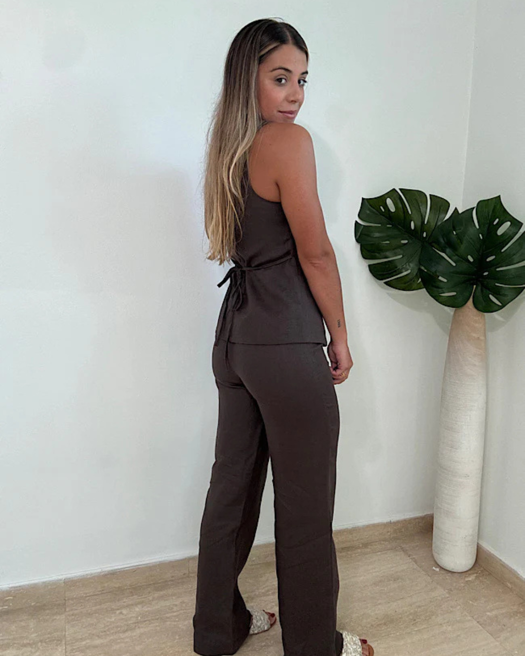 Conjunto Feminino Linho Chic Elegância Minimalista e Caimento Sofisticado