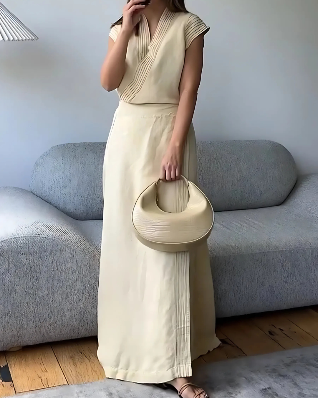 Conjunto Casual de Duas Peças com Camisa e Saia para Mulher