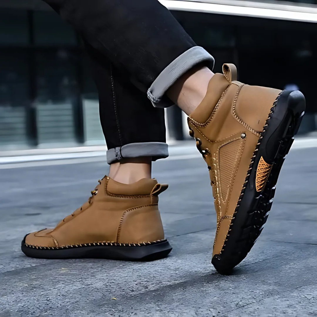 Botas ortopédicas de couro para homem