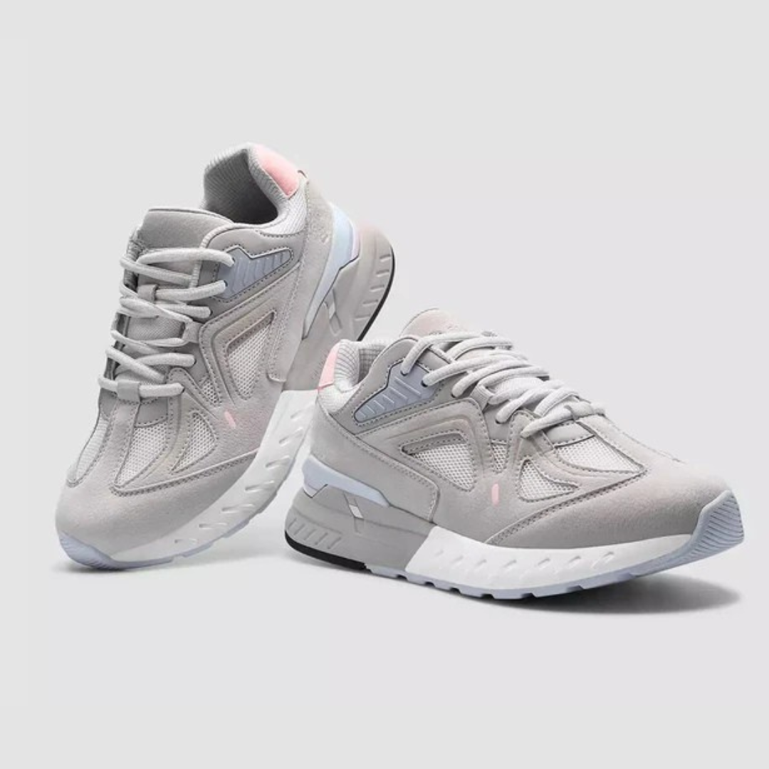 Sapatos de Desporto para Mulher com Amortecimento e um Design Moderno