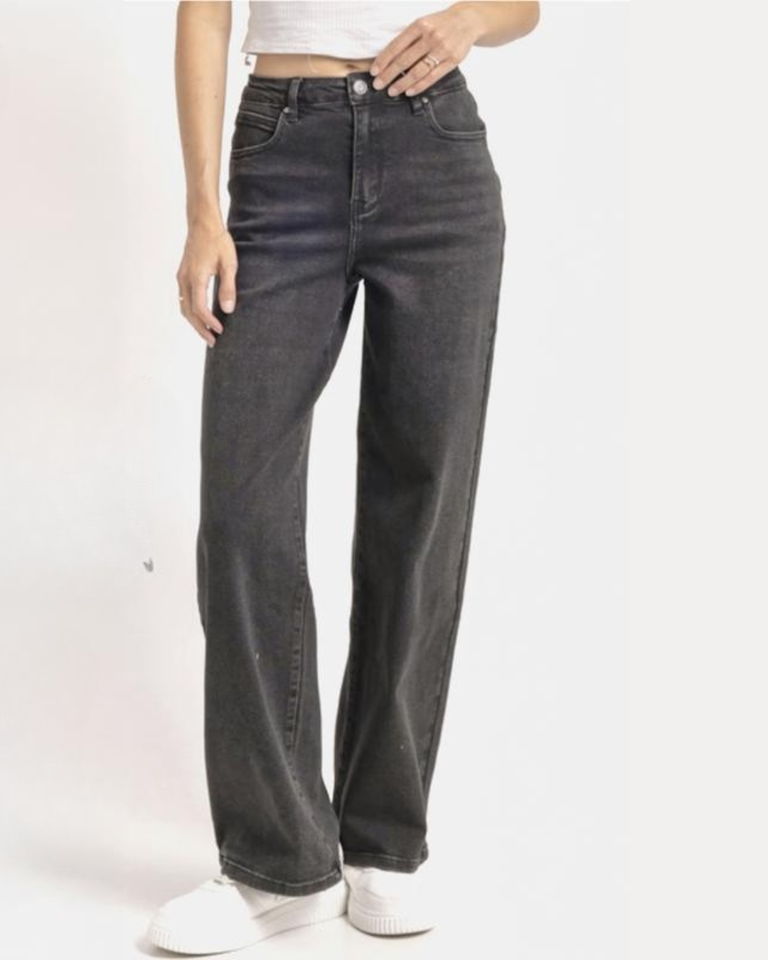 Calça Jeans Feminina Cintura Alta com Pernas Largas e Bolsos Múltiplos