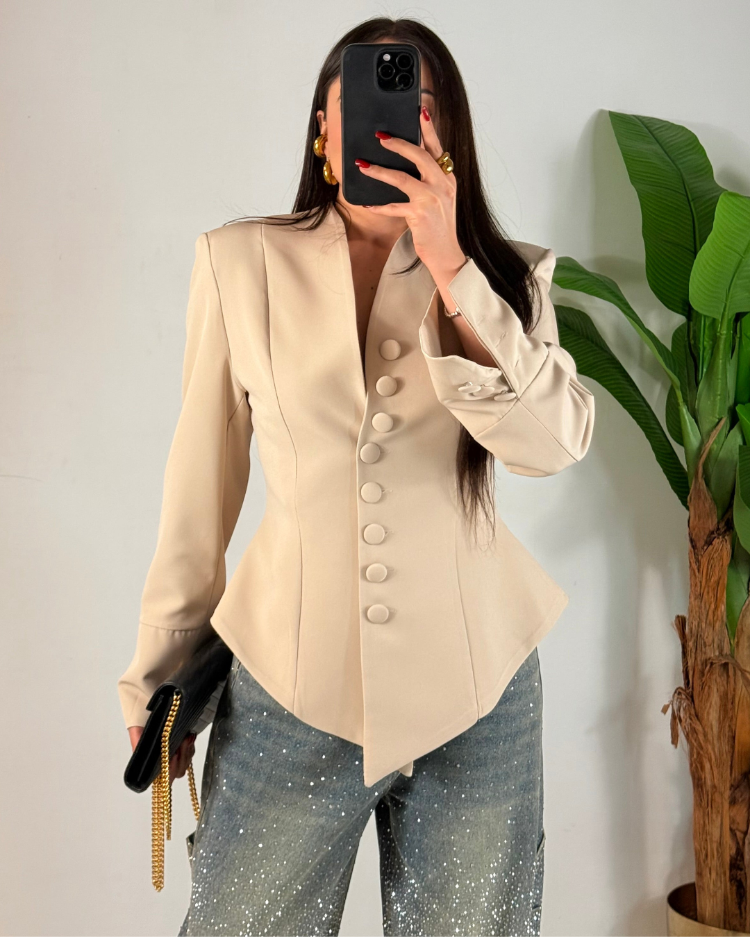 Blazer Feminino Elegante com Decote em V e Botões Forrados Moderno e Ajustado
