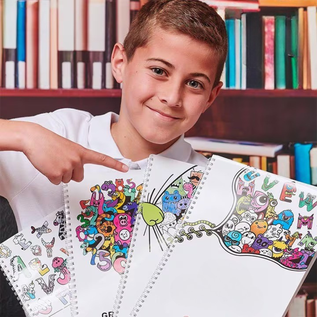 Manuais de escrita com ranhuras guiadas e tinta mágica para a aprendizagem