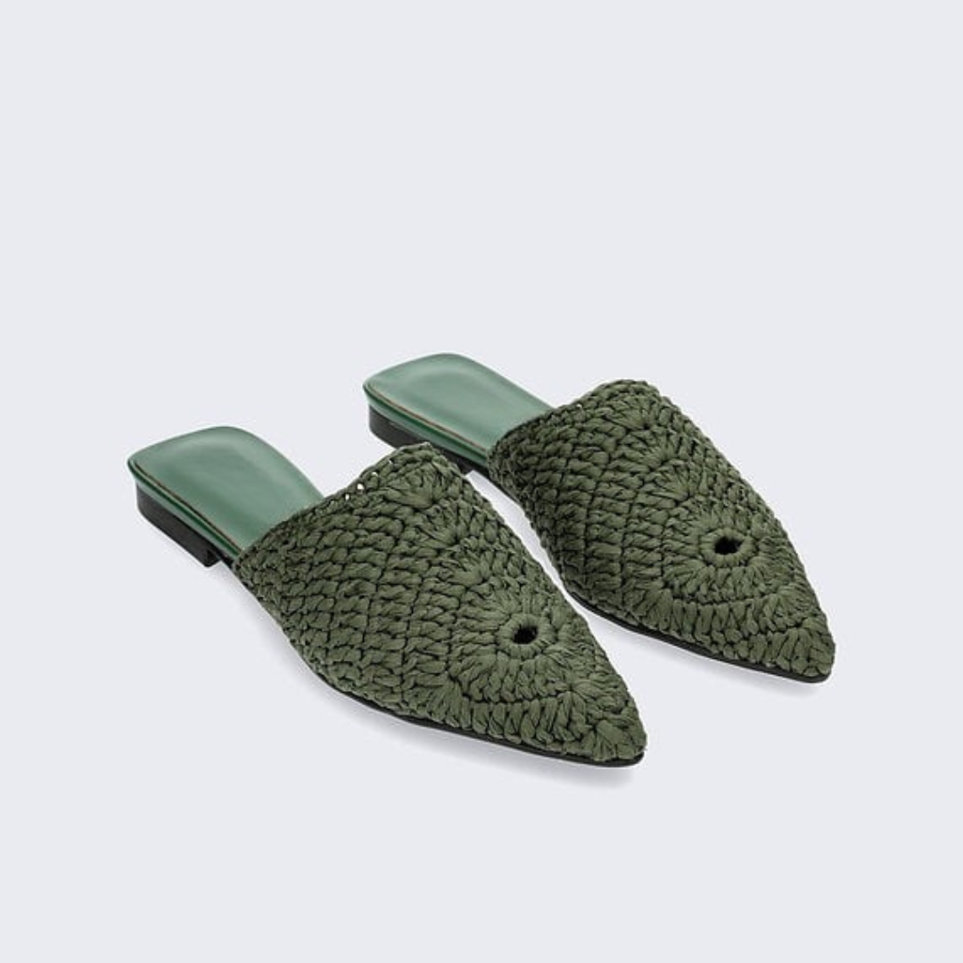 Sandálias rasas de croché com estilo Boho