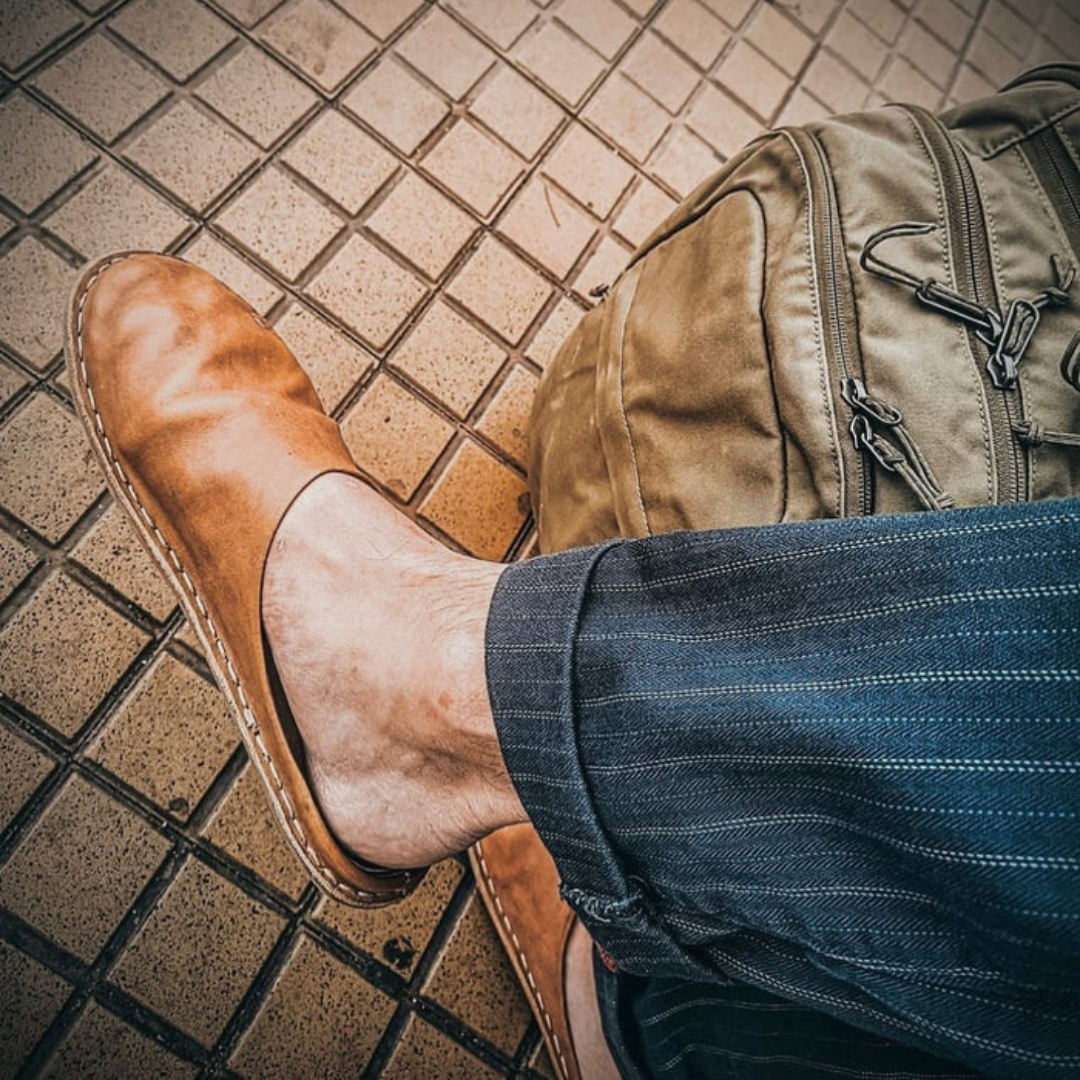 Calçado de Couro com Design Ergonómico e Fabrico Artesanal Unisexo