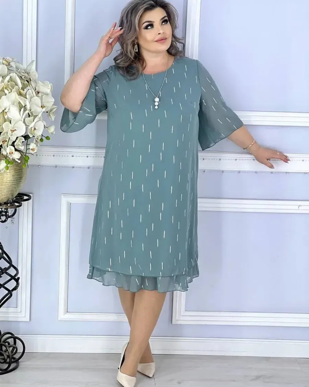 Vestido Suelto curto, elegante e na moda para mulher